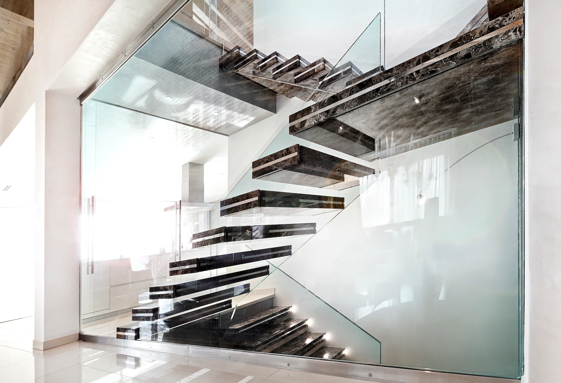 Luxo modern design staircase