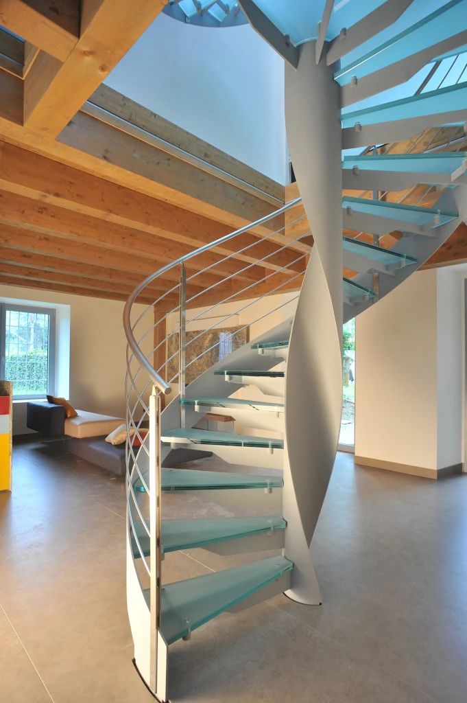 Rationalization of spaces with a spiral staircase or modern spiral staircase