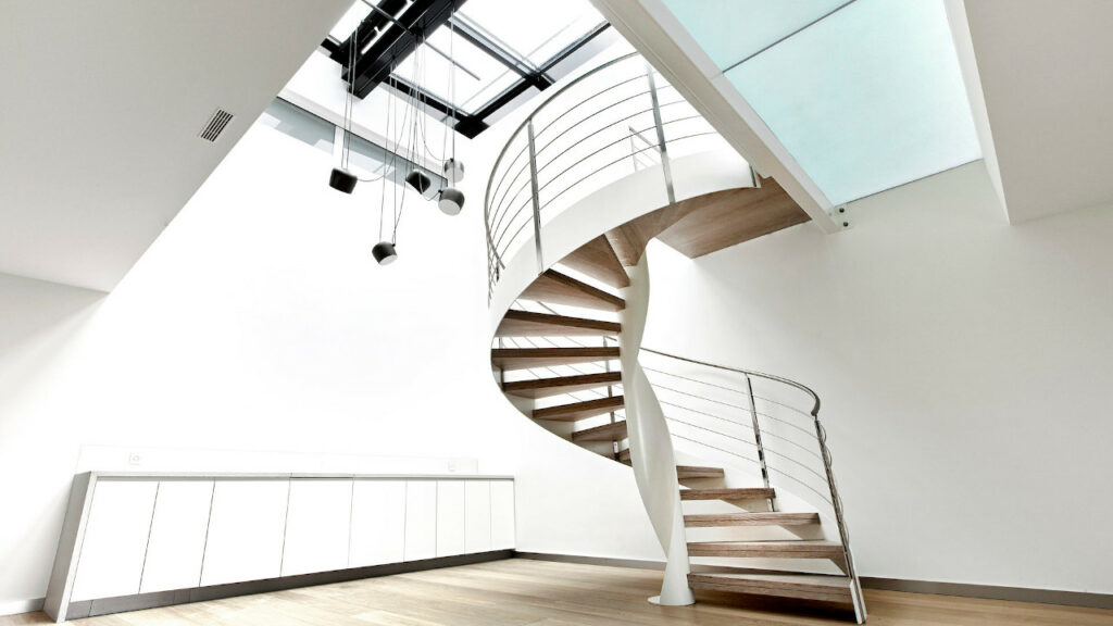 Doubts and criticalities related to internal wooden staircase 
