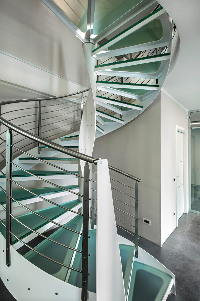 Modern glass staircase designs